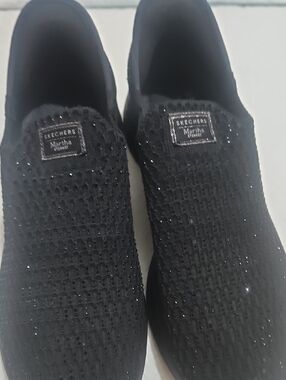 Skechers Black Slip-On Knit Sneakers with Sparkle Sz 9.5